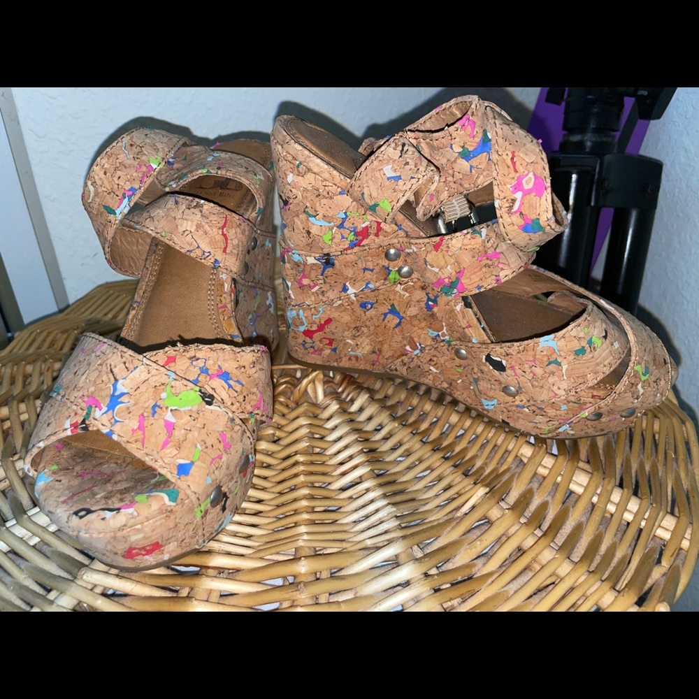 Colorful Wedges - Picture 2 of 3